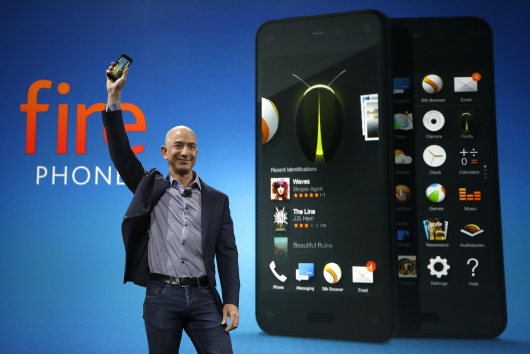 Amazon наконец-то представила свой первый смартфон Amazon наконец-то представила свой первый смартфон