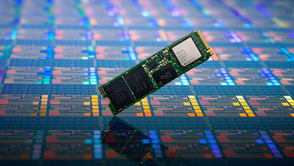 SK hynix представила найбільш високопродуктивний SSD для AI ПК