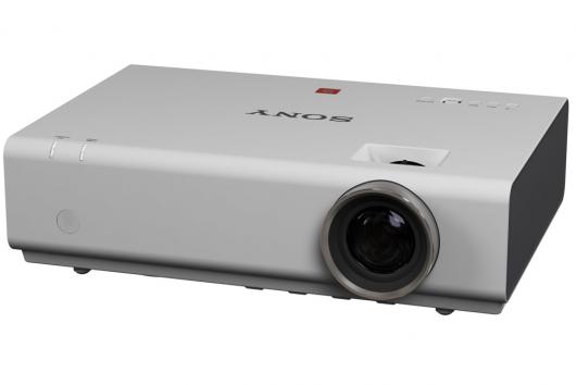 Sony обновила серию проекторов E200 Sony обновила серию проекторов E200