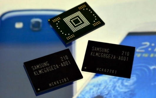 Новая встраиваемая NAND-память Samsung вчетверо быстрее Новая встраиваемая NAND-память Samsung вчетверо быстрее