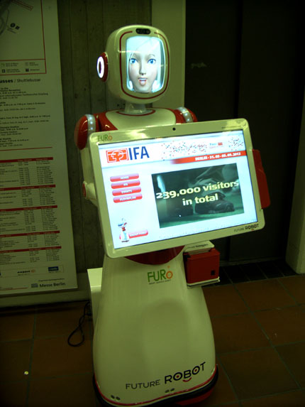 Выставки и роботы (IFA'2012)