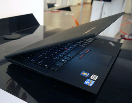 Lenovo представляет новые ноутбуки и десктопы