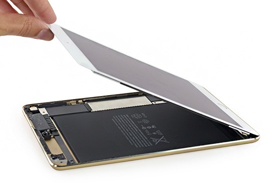 Планшет iPad mini 4 практически не поддается ремонту Планшет iPad mini 4 практически не поддается ремонту