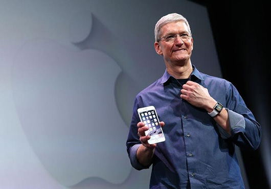 Выход юбилейного iPhone задержится на два месяца из-за дефицита OLED