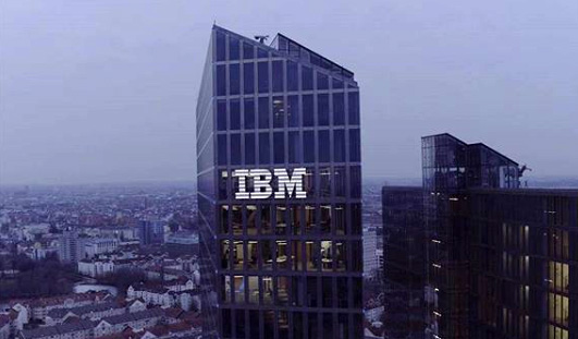 IBM впервые нарастила выручку после 22 кварталов падения