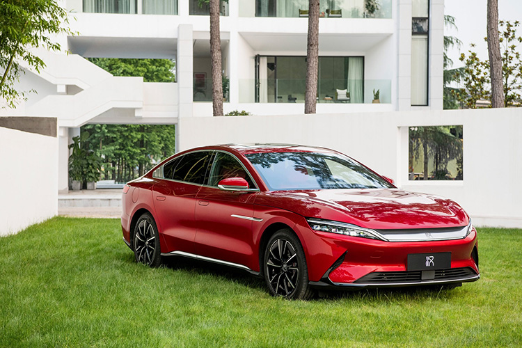 BYD представляет электромобиль Han EV с ходом на 605 км для европейского рынка  BYD представляет электромобиль Han EV с ходом на 605 км для европейского рынка
