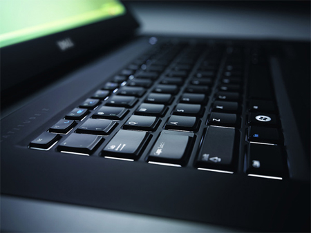Dell Latitude Z – первый ноутбук с индуктивной зарядкой Dell Latitude Z – первый ноутбук с индуктивной зарядкой