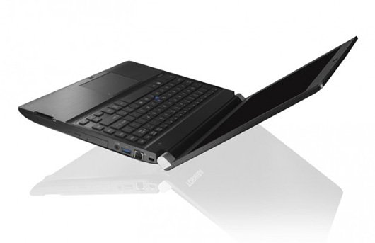 Toshiba представила ультрапортативный бизнес-ноутбук Portege R30-A Toshiba представила ультрапортативный бизнес-ноутбук Portege R30-A
