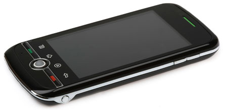 Смартфон Gigabyte GSmart G1305 на базе Android стал доступен в Украине