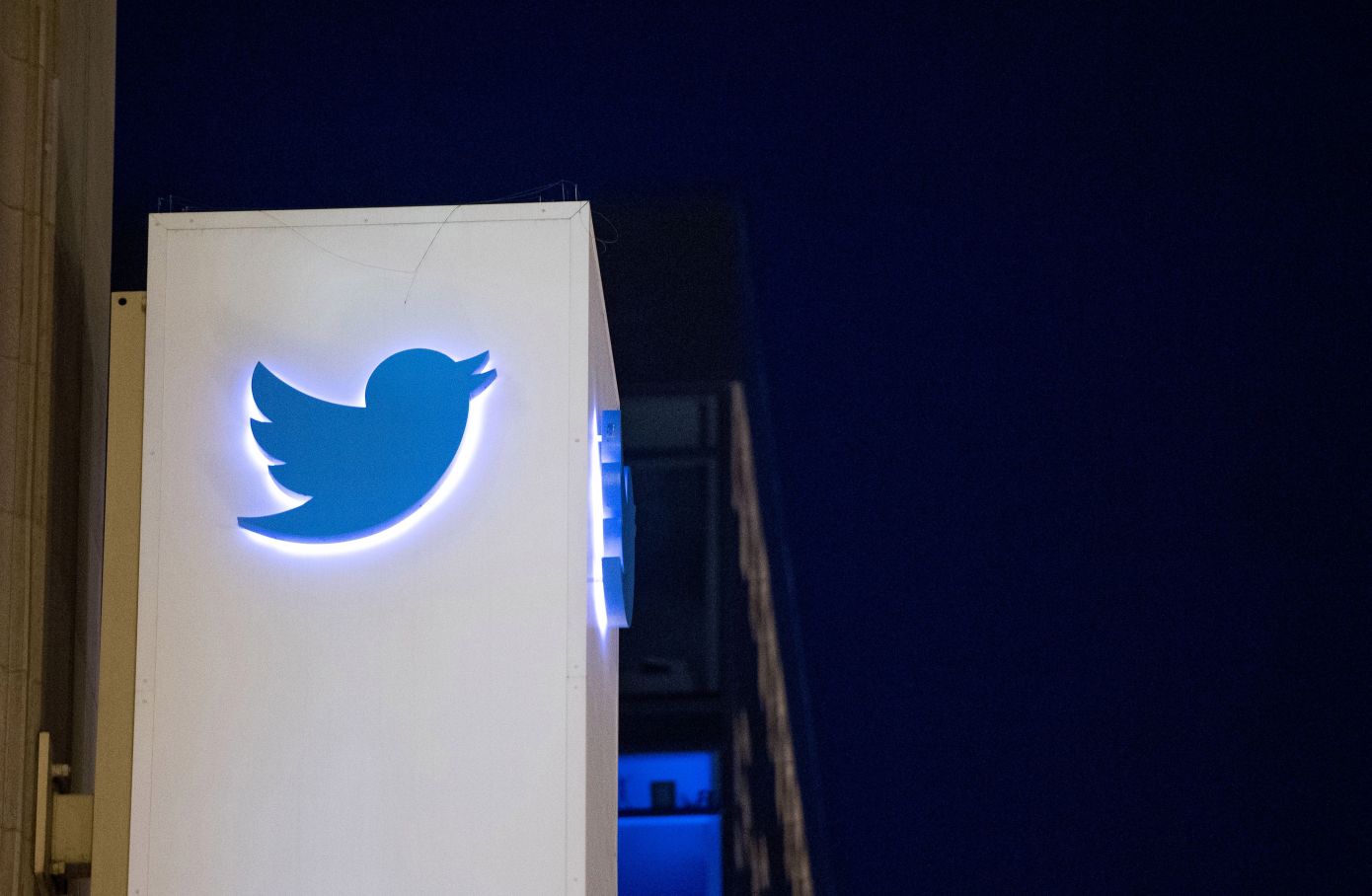 Баг мобильного ПО позволил связать с эккаунтами Twitter 17 млн номеров телефонов