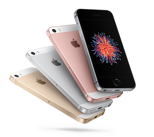 Apple показала 4-дюймовый iPhone SE и 9,7-дюймовый iPad Pro Apple показала 4-дюймовый iPhone SE и 9,7-дюймовый iPad Pro