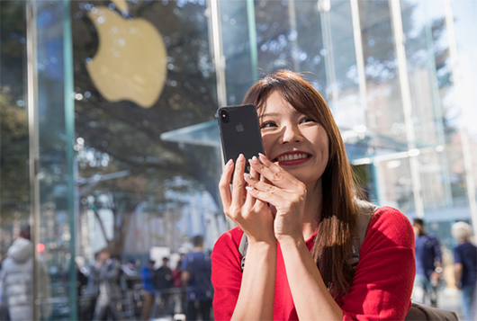 Квартальный доход Apple вырос на 12%, прибыль — на 24% Квартальный доход Apple вырос на 12%, прибыль — на 24%