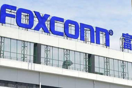 Foxconn вложит 8 млрд долл. в китайский завод ЖК-дисплеев