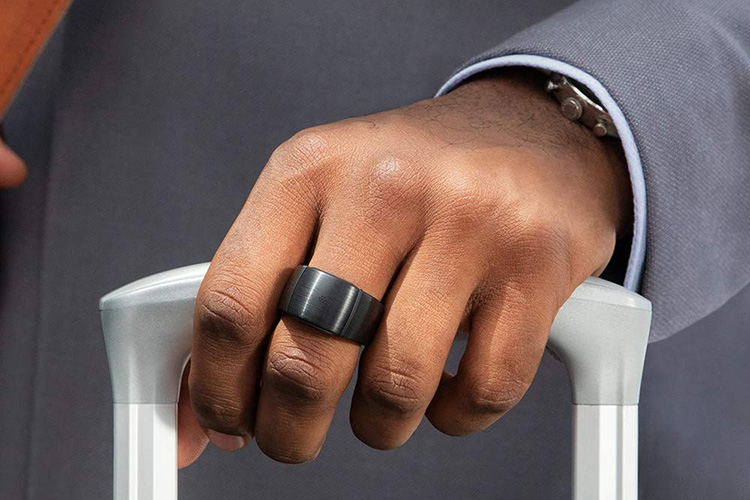 Amazon представила беспроводные наушники, смарт-очки и еще более 10 новинок Amazon представила беспроводные наушники, смарт-очки и еще более 10 новинок