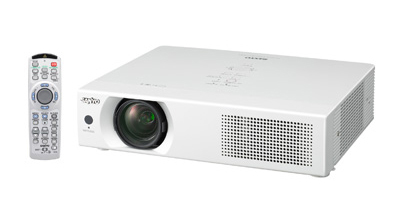 SANYO выпустила первый в индустрии сверхпортативный проектор с модулем 802.11n