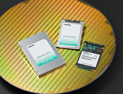 Выпущен первый в индустрии полутерабайтный SSD