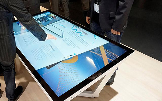 Новые дисплеи NEC Ultra High Definition работают как сенсорные столы