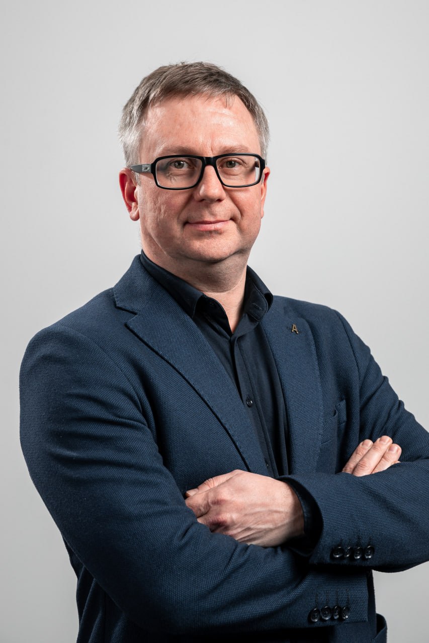 Сергій Потапов, IT Specialist &laquo;Якщо ми не автоматизуємо рутину, ресурсів на протистояння атакам просто не вистачить&raquo;