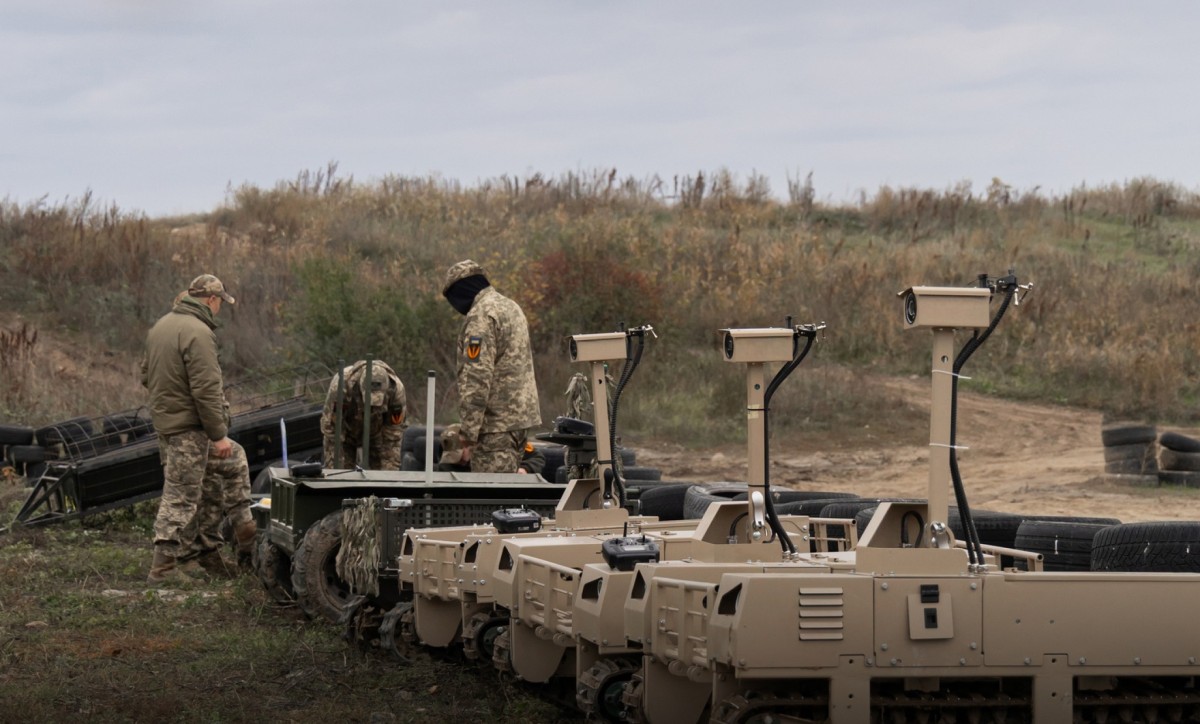 Школи пілотів БПЛА зможуть також готувати та сертифікувати операторів НРК