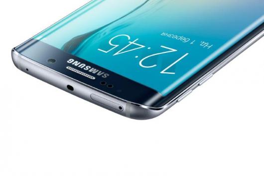 Смартфон Samsung Galaxy S6 edge со 128 ГБ обойдется в 33999 грн