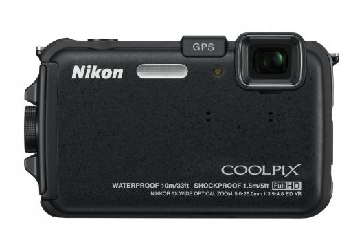 Nikon представила свою первую защищенную модель AW100
