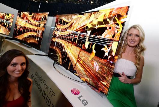 Кривизна гибкого OLED-телевизора LG задается с пульта ДУ