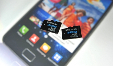 Samsung начинает выпуск карт памяти microSD для 4G-смартфонов