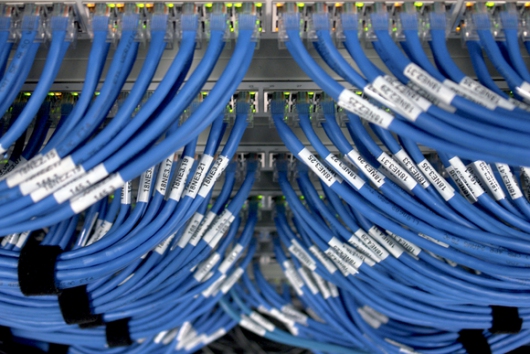 Является ли Apstra SDN? Идея та же, подход другой