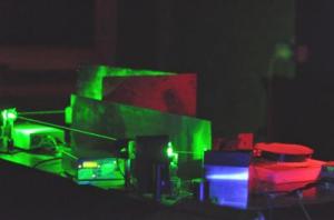 Управление единичным фотоном для квантовых вычислений