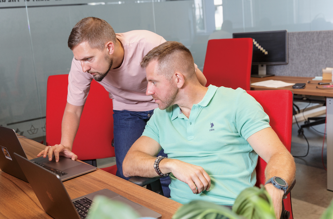 Як дбати про кібербезпеку в умовах війни: Досвід та поради FAVBET Tech