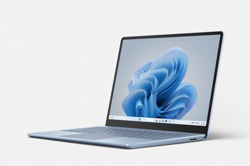 Microsoft оновила всю серію пристроїв Surface