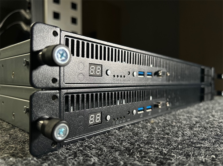 Кластер «на мінімалках»