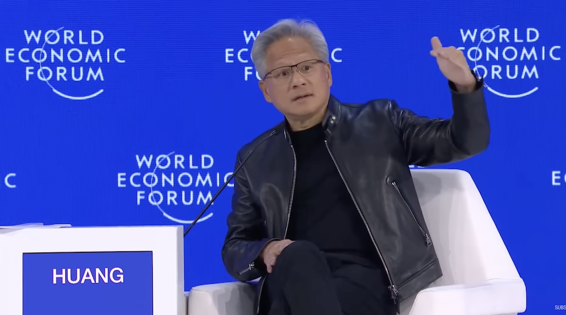  Дженсен Хуанг про п&rsquo;ятишаровий AI-стек, трильйонний build-out і дефіцит GPU