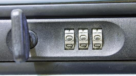 «Неприступный» алгоритм был взломан за два часа