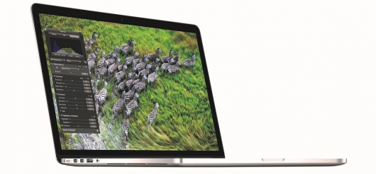 Apple представила 15-дюймовый MacBook Pro с ретина-дисплеем
