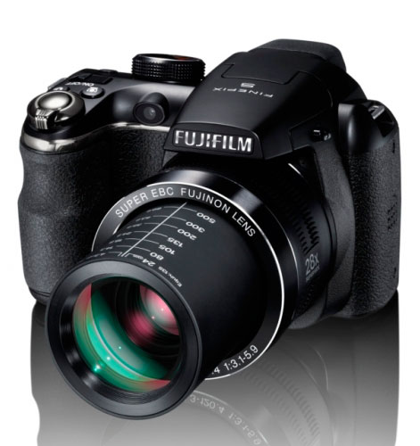 Fujifilm делает ставку на ультразумы от 24x до 30x