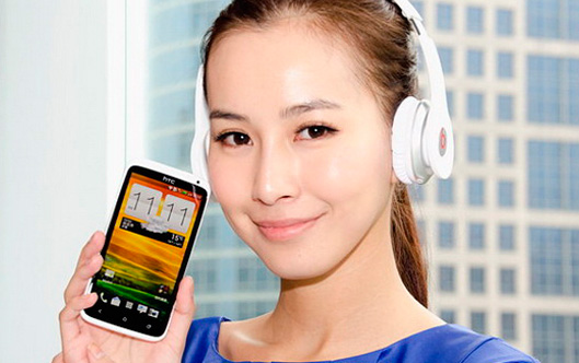 HTC 19 сентября представит One X+ и смартфон на Windows Phone 8