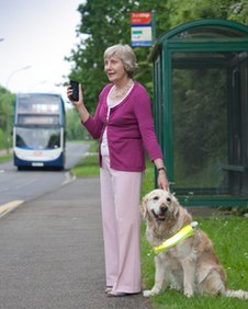 Смартфоны помогут слепым людям Смартфоны помогут слепым людям