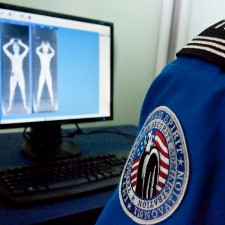 Терагерцевый излучатель на чипе улучшит гражданскую безопасность и скоростные коммуникации