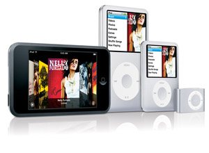 Apple значительно снизила цену iPhone и обновила iPod