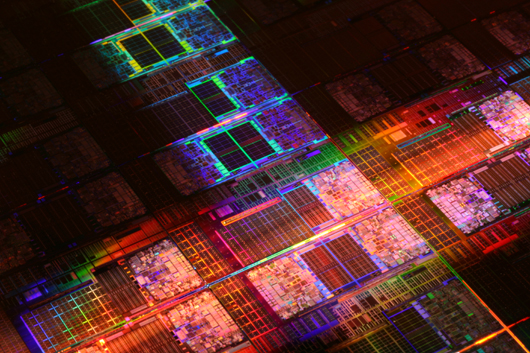 Первый 6-ядерный процессор Intel Dunnington появится во II половине 2008 г.