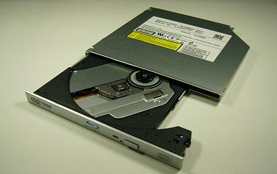 Panasonic начала поставки образцов самого тонкого в мире привода Blu-ray