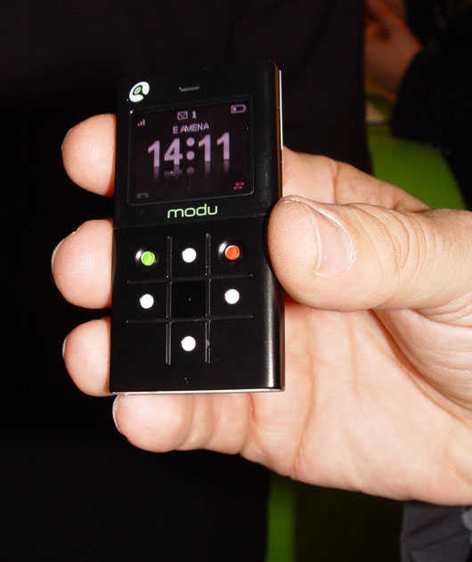 Фоторепортаж с Mobile World Congress 2008