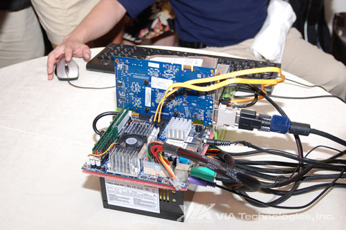 Mini-ITX 2.0 - платформа для Мини-ПК будущего по вресии VIA