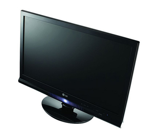 LG представила мониторы с LED-подсветкой, поддержкой 3D и професcиональной работы с графикой