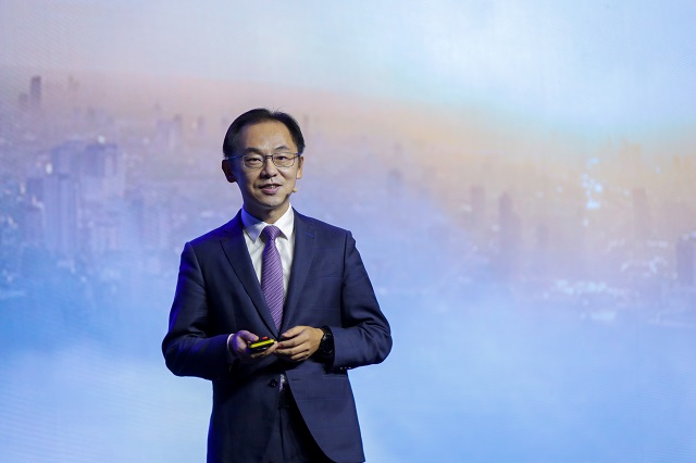 Huawei подписала 22 коммерческих контракта по развертыванию сетей 5G