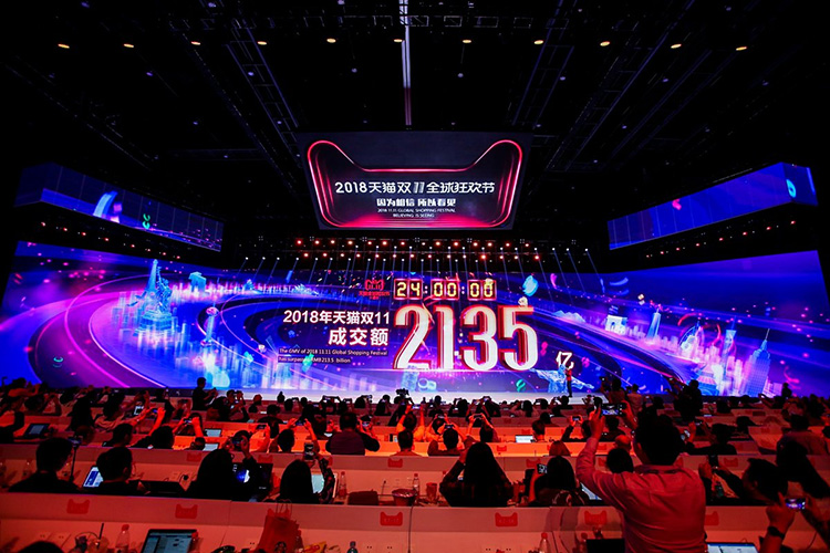 Alibaba установила новый рекорд продаж в Singles Day — 30,8 млрд долл. 