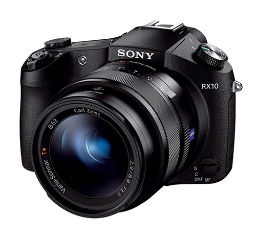 Sony выпустила компактную камеру RX10 с объективом 24-200мм