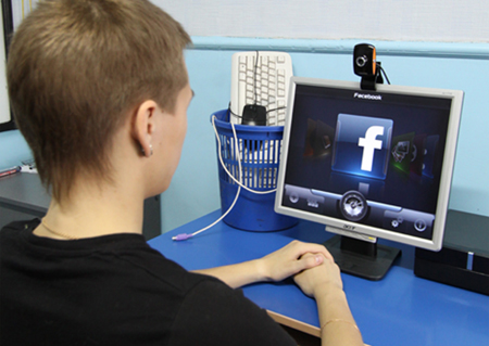 Украинские студенты разработали технологию для управления компьютером с помощью глаз