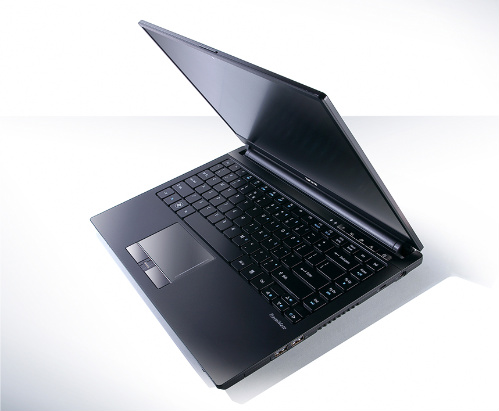 Acer представил ноутбук с рамкой дисплея толщиной 4 мм